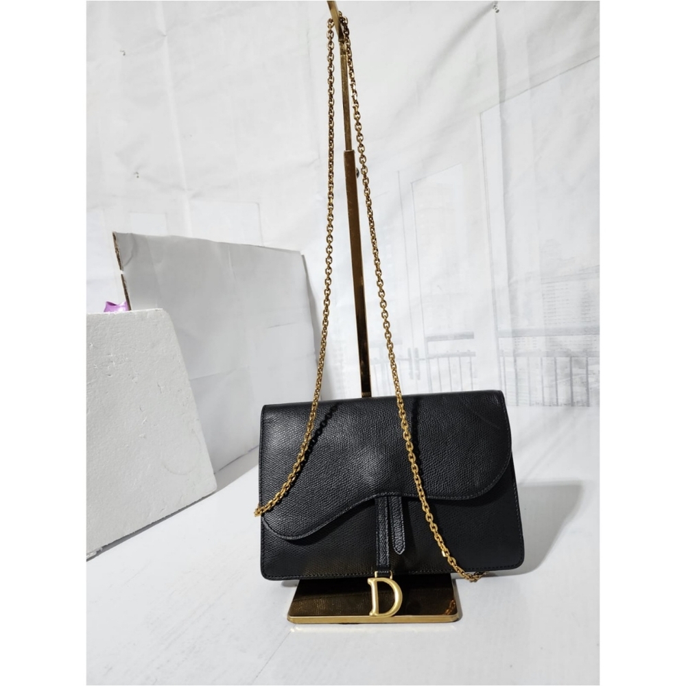 CHRISTIAN DIOR Grained Calfskin Wallet on Chain Black